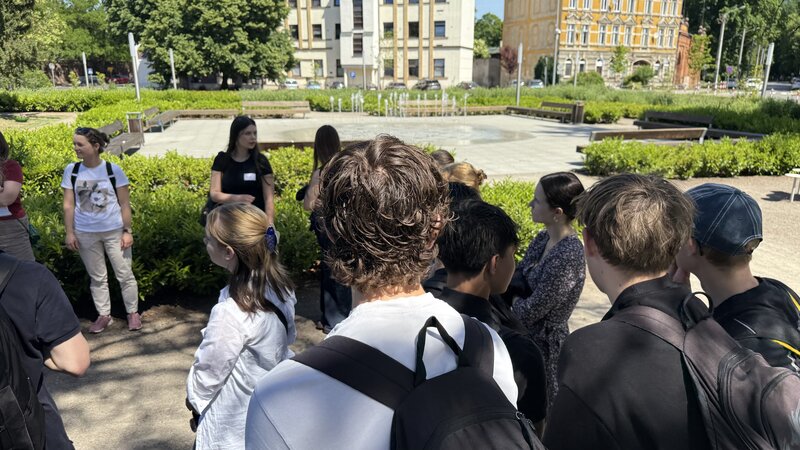 #YouthInDialogue_Kennenlernspaziergang (c) Piotr Firfas (5)