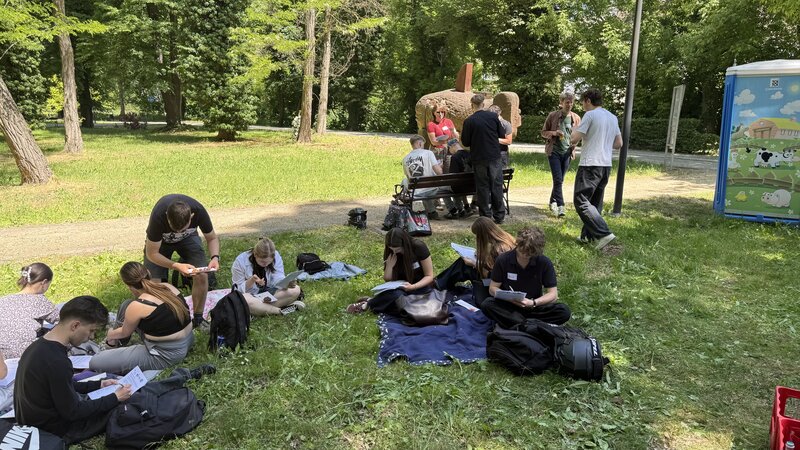 #YouthInDialogue_Kennenlernspaziergang (c) Piotr Firfas (9)